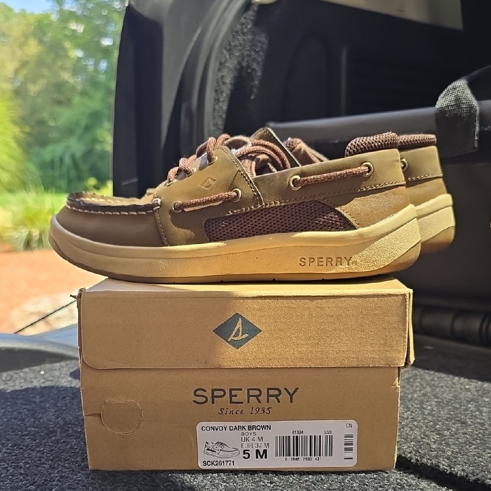 Sperry Men's Tan and Brown Boat Shoes